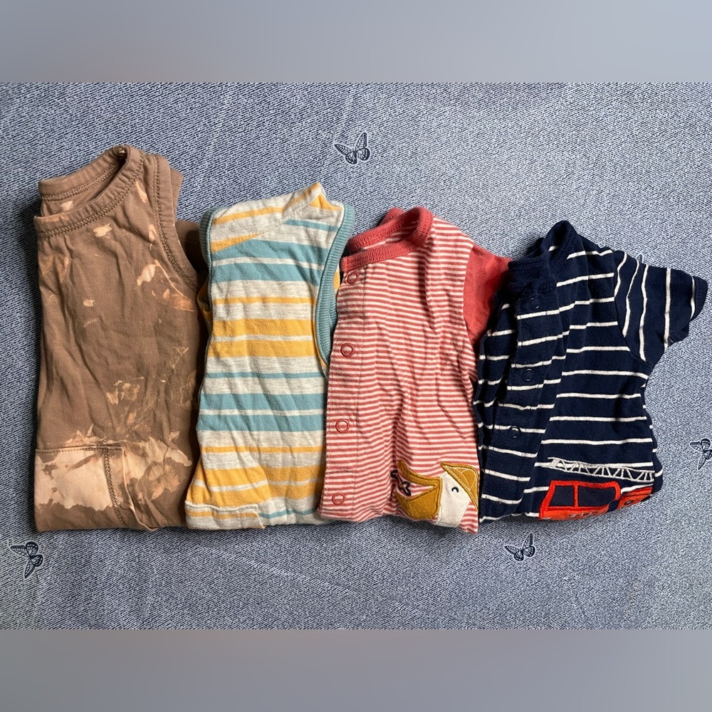 LOT OF 4 Toddler Boys Rompers Creepers Spring Summer Carters 12 Months